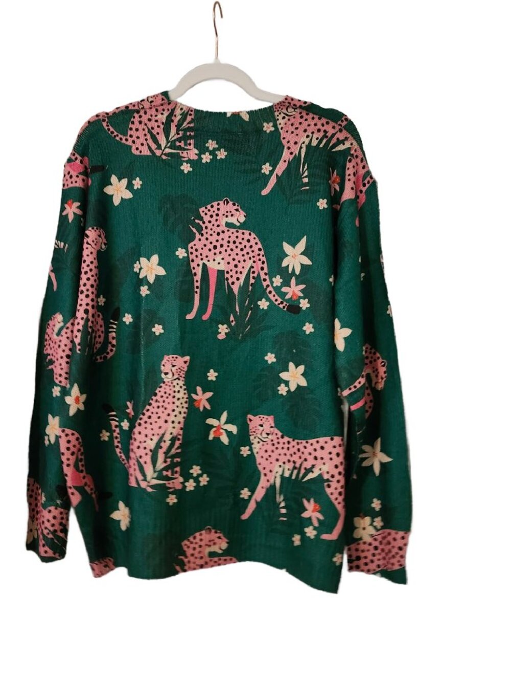 NWOT Women’s Green Pink Leopard Cheetah Sweater Size 1XL